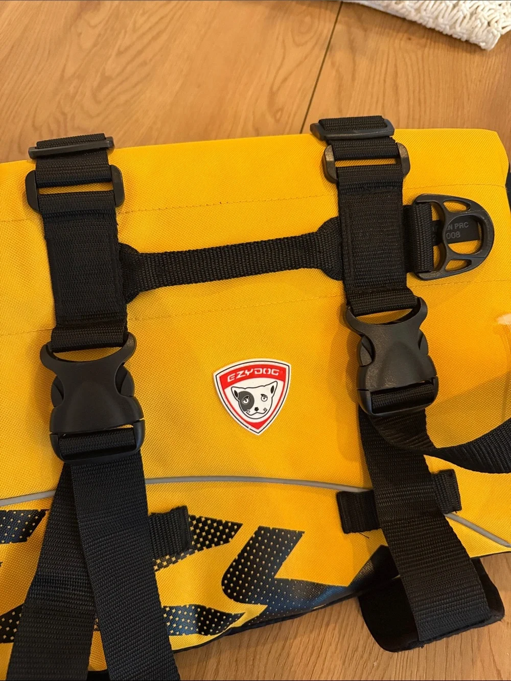 NWOT EZYDOG DFD™  (Dog Flotation Device) Life Jacket in Yellow color Larg